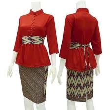 Desain Baju Batik Pesta Kekinian | Batik Solo | Pinterest