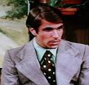 Henry Winkler guest stars on The Bob Newhart Show - BobN_063