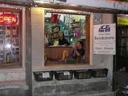 Alma Libre Bookstore - Puerto Morelos - Bewertungen und Fotos ...