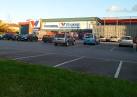 Wickes Home Improvement Centre, Trowbridge - via Daymix