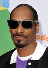 Rapper Snoop Dogg arrives at Nickelodeon's 24th Annual Kids' Choice Awards ... - Snoop+Dogg+Classic+Sunglasses+Wayfarer+Sunglasses+8KekDvODFCSl