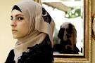 nude biege gorget wrap,