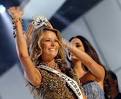 Miss Australia wins Miss Universe title