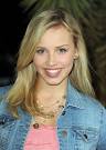 Gracie Dzienny Actress Gracie Dzienny arrives at the premiere of ..