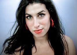 Amy Winehouse un annesi ve babası yaşadı...