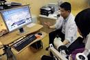 GREYING SINGAPORE TAPS ROBOTS, GAMES IN REHAB