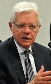 Ministro defende mais capital estrangeiro em companhias a&eacute;reas ...
