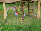 at least 400 toy windmills - via Daymix