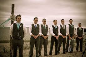 Help matching groomsmen to bridesmaids! :  wedding Images?q=tbn:ANd9GcTsC OjbOeor0QmGw9 AdoBuYIGfQLY82NL3paEX Zm 09O7Fyxvw