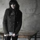 http://www.allkpop.com/wp-content/uploads/2012/02/20120209_lyn_billboard.jpg