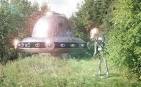 "Alien Excursion" by Per - via Daymix