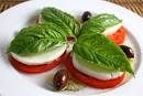 Closet Cooking: Caprese Salad