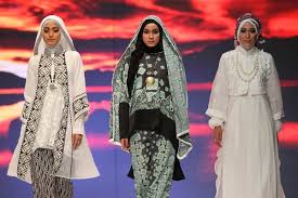 KONSULTASI FASHION: Padu Padan Warna Baju dan Hijab | Lifestyle ...