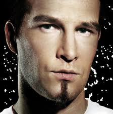 darude
