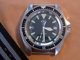 vintage diver watches