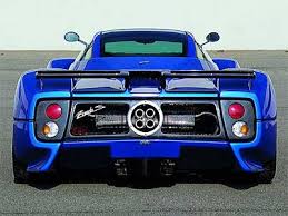 pagani-zonda-c12-s-back-2_49.jpg