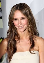 jennifer love hewitt 2009