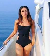 kareena kapoor bikini