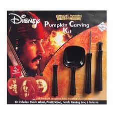 Includes one carving set.