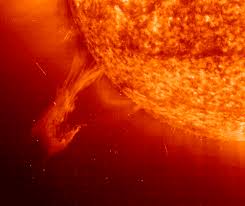 زبانه خورشیدی فوق العاده http://t1.gstatic.com/images?q=tbn:I5ZtQtXdDaCXqM:http://www.ngdir.ir/SiteLinks/Kids/Image/astronomy-farsi/promanim3_eit.gif