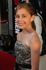 Makenzie Vega Photo - In