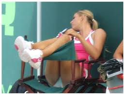 Maria Sharapova up skirt