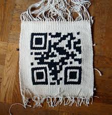 http://t1.gstatic.com/images?q=tbn:JH6NeacuP3QwXM:http://blog.makezine.com/upload/2009/06/qr_code_ruglette/barcodeRug.jpg