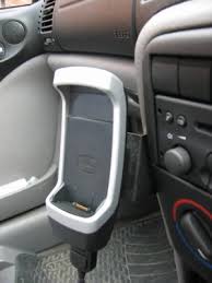 nokia-cr-28-car-holder.JPG