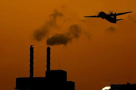 http://t1.gstatic.com/images?q=tbn:Kxy1Rz3eA0ahwM:http://www.louisvolant.com/abricocotierfr/avion-pollution-coucher-soleil.jpg