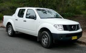 nissan navara RX 2 white