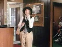 Annie Hall Trailer \x26amp; Photos