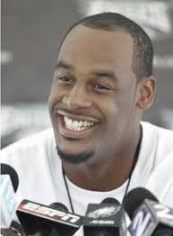 Donovan McNabb to the