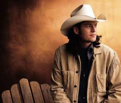 BLAKE SHELTON