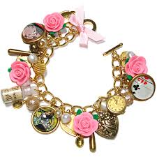 alice in wonderland items