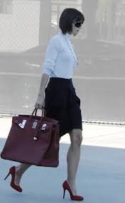 katie holmes official website