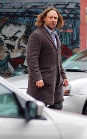 First Look at Russell Crowe in