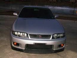 skyline r33