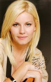 elisha cuthbert