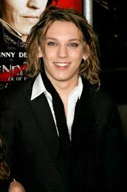 Jamie Campbell Bower « What