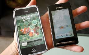 LG Prada as Verizons iPhone