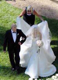 avril lavigne married