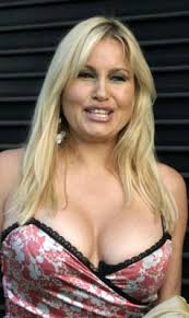 Jennifer Coolidge