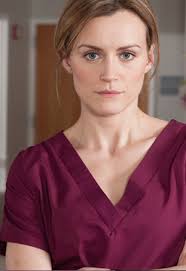 Taylor Schilling | Veronica