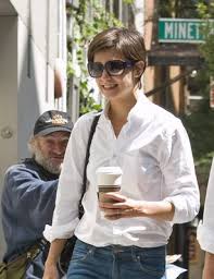 katie holmes hair pixie