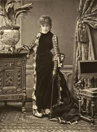http://www.sarah-bernhardt.com