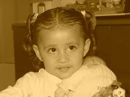 Ana Isabel Valencia