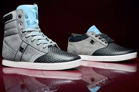 dc sneakers