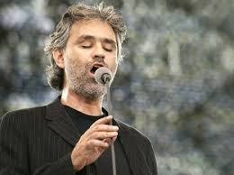 Tags : Andrea Bocelli, central