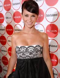 jennifer love hewitt 2009