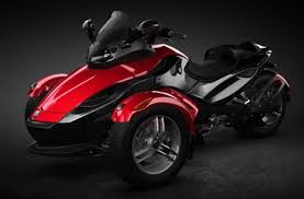 BRP Can-Am Spyder introduces